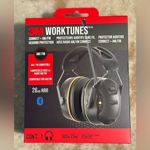3M WorkTunes AM/FM Hearing Protection Headphones Bluetooth BRAND new BLACK - Picture 1 of 5